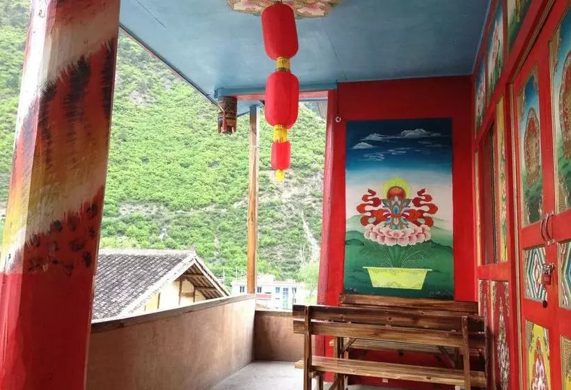 Retkeilymaja Ando Tibetan Inn