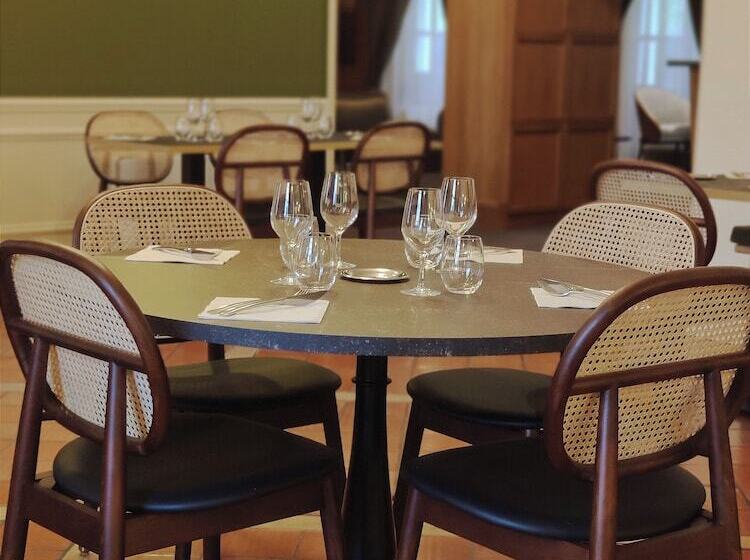 هتل Le Prieuré Corrèze