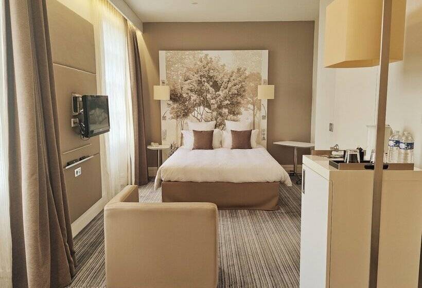 هتل Le Prieuré Corrèze