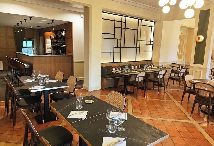 هتل Le Prieuré Corrèze