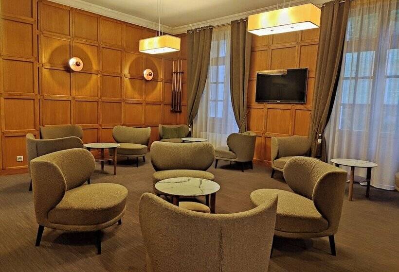 هتل Le Prieuré Corrèze