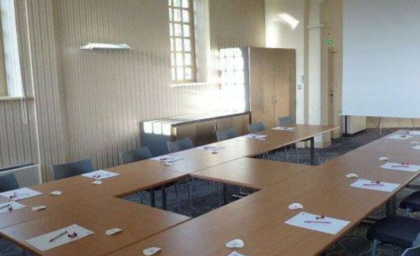 هتل Le Prieuré Corrèze