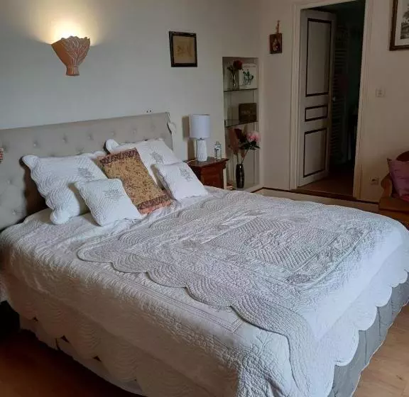 Majatalo La Maison Du Bonheur