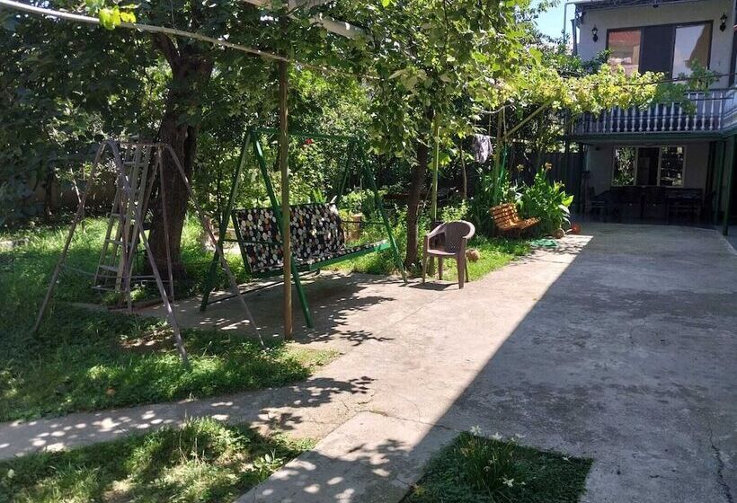 پانسیون Ta Gi