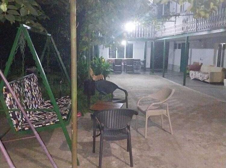 پانسیون Ta Gi