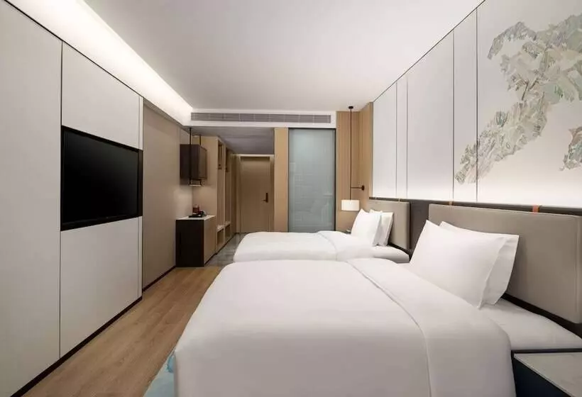 Hotelli Ramada Encore By Wyndham Dongguan Chang An