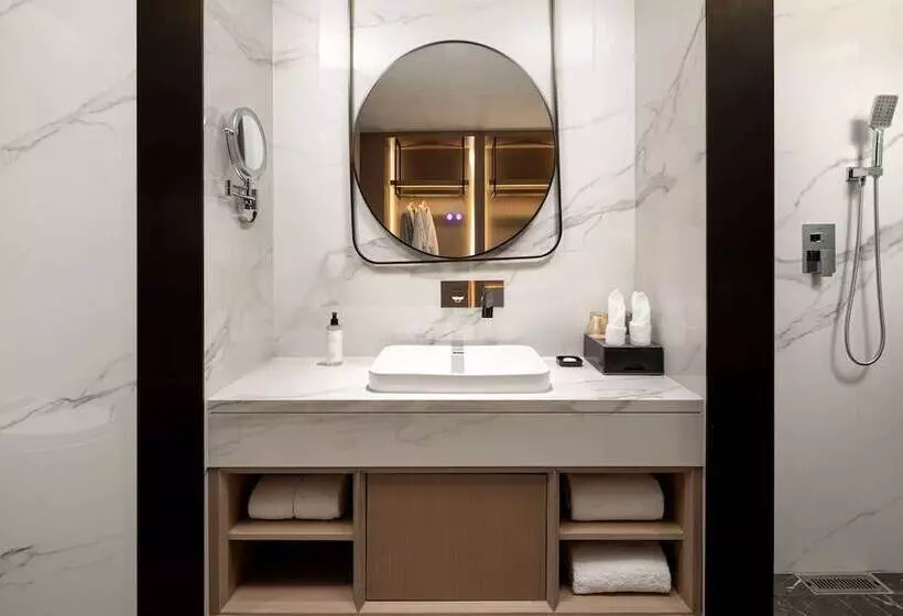 Hotelli Ramada Encore By Wyndham Dongguan Chang An