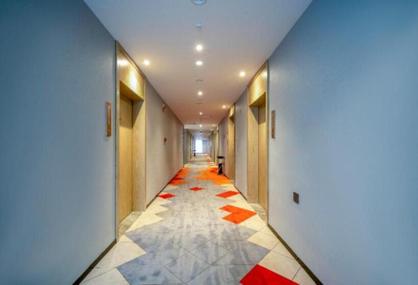 Borrman Hotel Zhangzhou Baolong Plaza