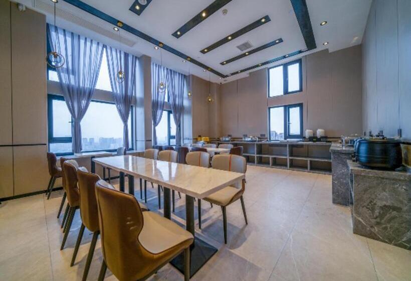 Borrman Hotel Zhangzhou Baolong Plaza