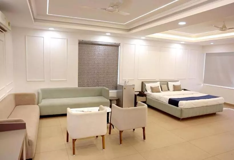 ホテル Baroda Banquets
