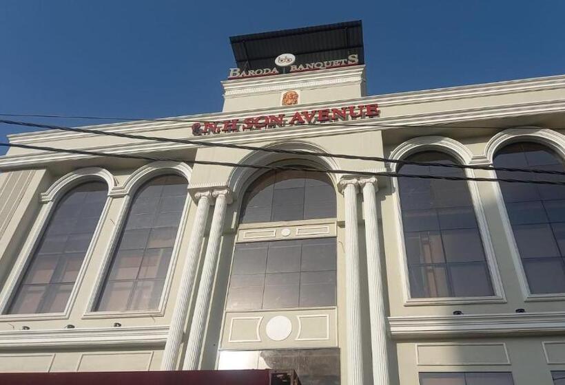 هتل Baroda Banquets