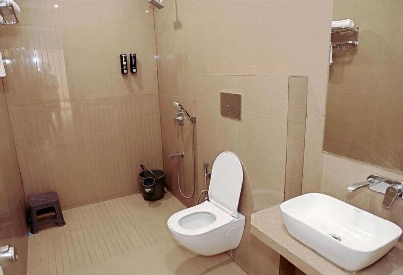 هتل Baroda Banquets