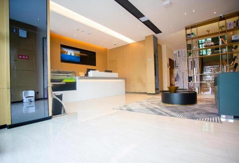 בית מלון כפרי City Comfort Inn Yichang Zigui Three Gorges Dam Binhu