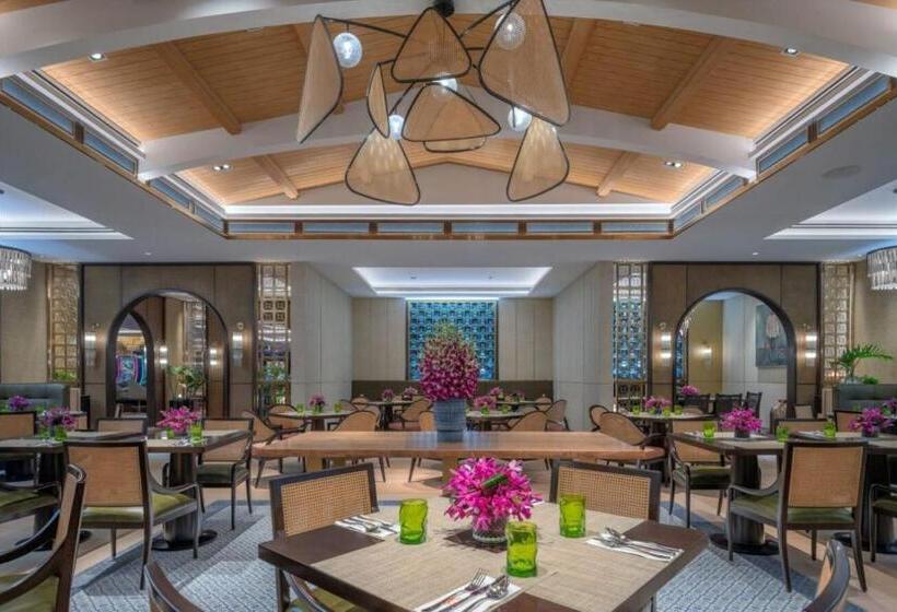 Hotel Solaire Resort North