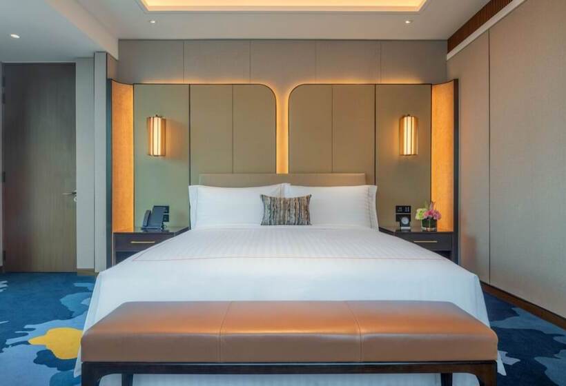 Hotel Solaire Resort North