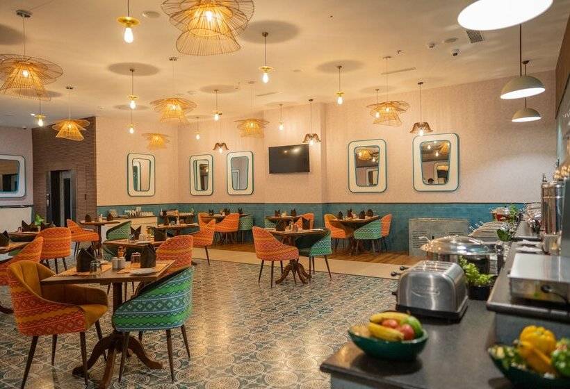 Zibe Luxe Kakinada By Grt Hotels