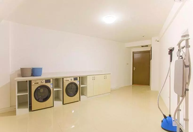 Borrman Hotel Hezhou Lingfeng Plaza