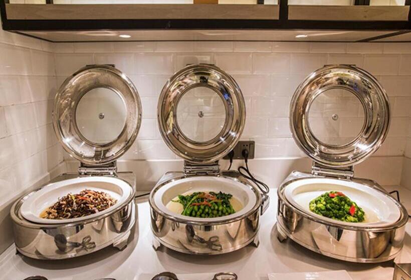 Borrman Hotel Hezhou Lingfeng Plaza