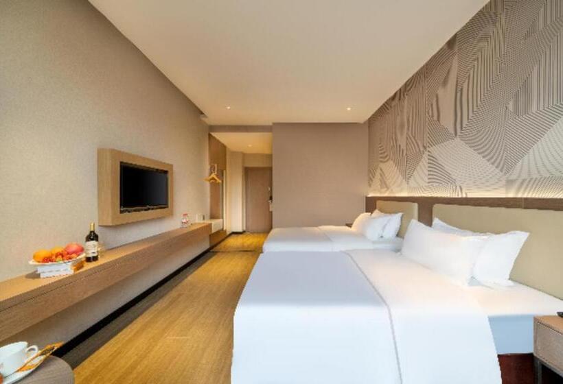 Borrman Hotel Xiantao Wushang Gymnasium