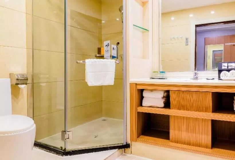 Borrman Hotel Zhanjiang Dingsheng Plaza Seaside Park