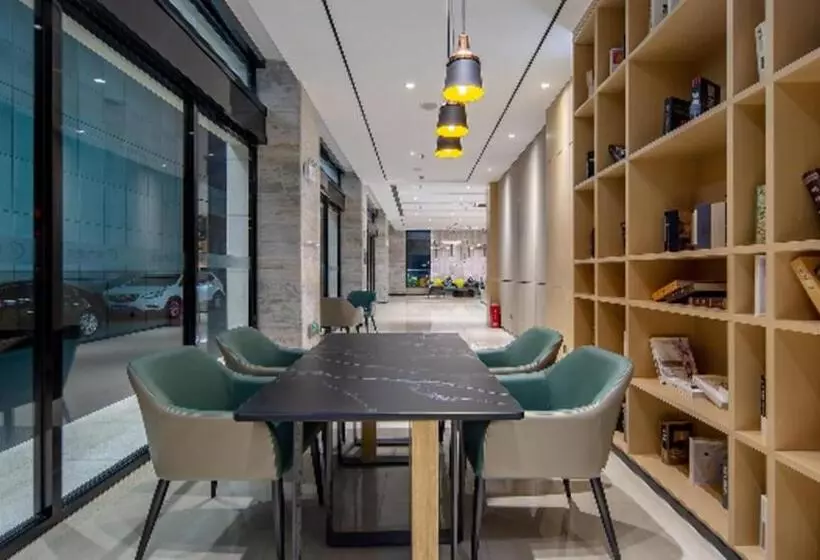 ホテル City Comfort Inn Beihai Beibu Gulf Square Ancient Street