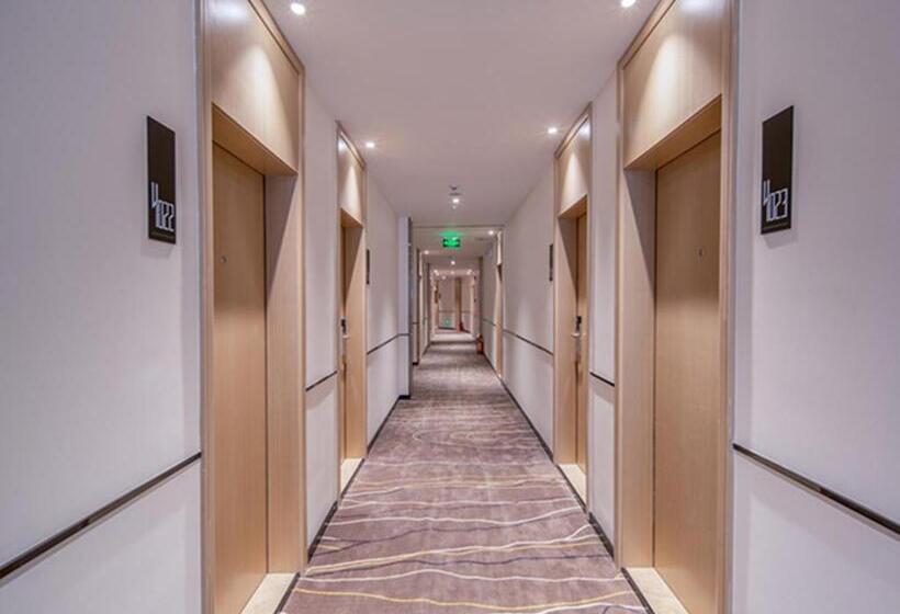 ホテル City Comfort Inn Fangchenggang Government Affairs Center