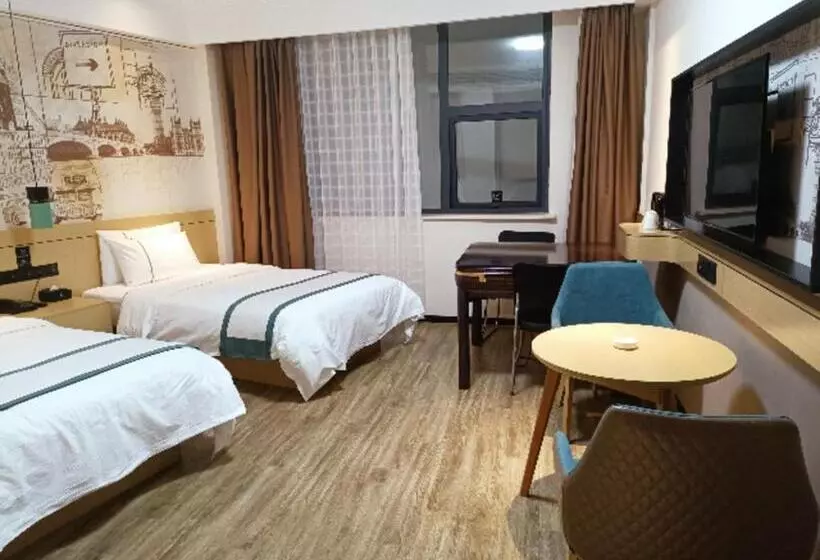 Hotelli City Comfort Inn Huangmei Dream City