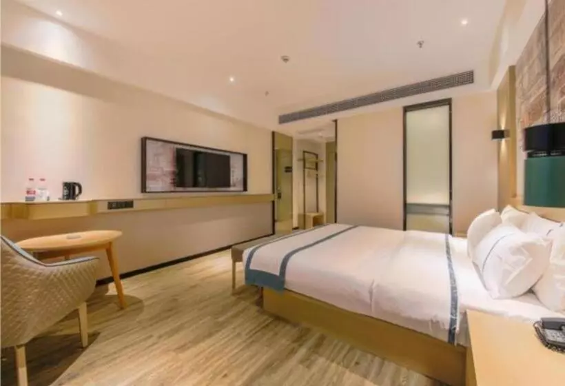 Hotelli City Comfort Inn Huangmei Dream City