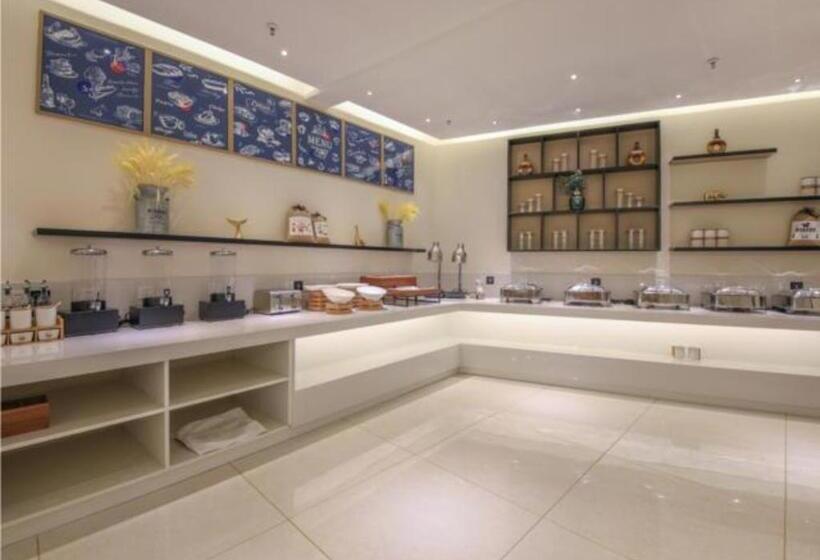 酒店 City Comfort Inn Huangmei Dream City