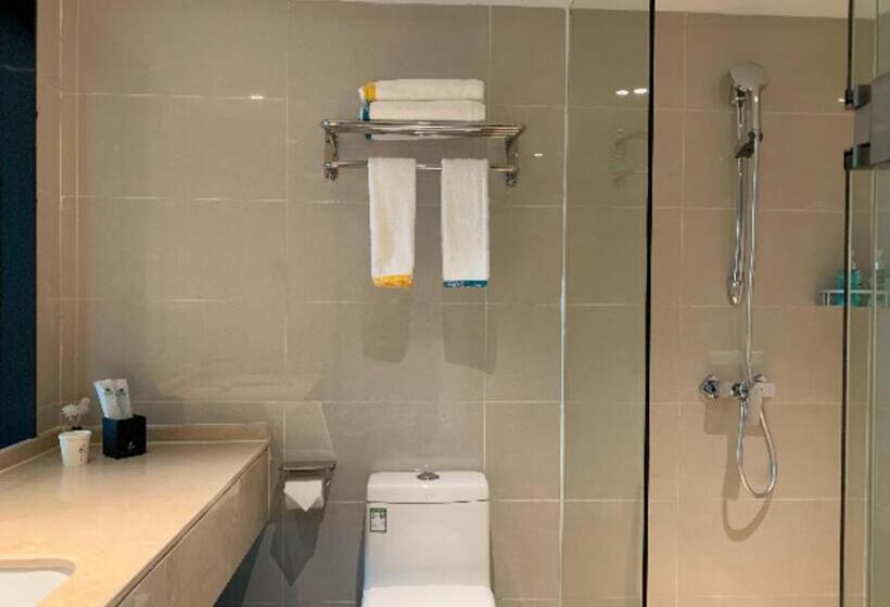 호텔 City Comfort Inn Yunfu Bus Station Yihua International Plaza