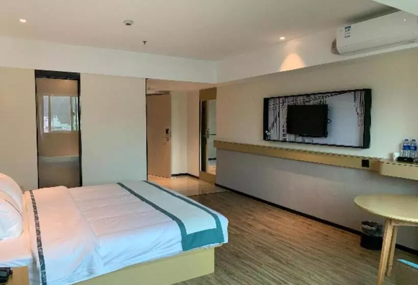 Hotelli City Comfort Inn Yunfu Bus Station Yihua International Plaza