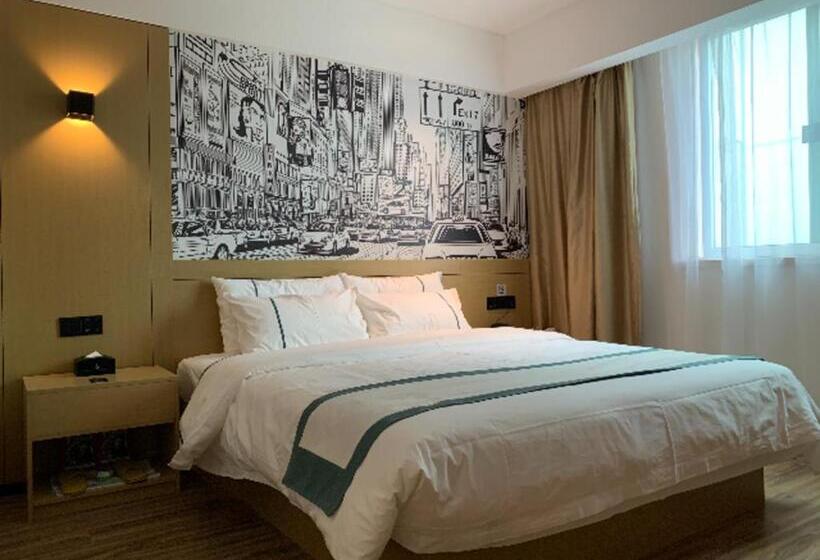 호텔 City Comfort Inn Yunfu Bus Station Yihua International Plaza