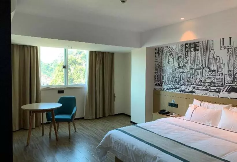 Hotelli City Comfort Inn Yunfu Bus Station Yihua International Plaza