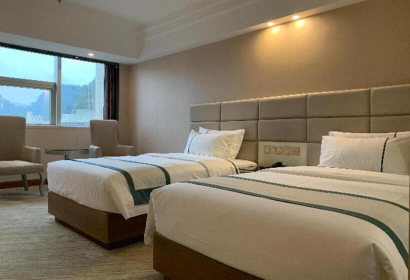 호텔 City Comfort Inn Yunfu Bus Station Yihua International Plaza