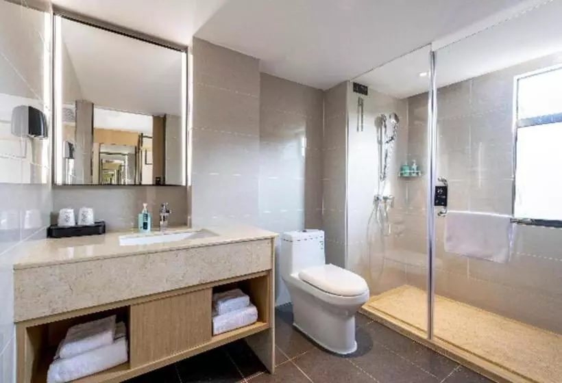 Hotelli City Comfort Inn Zhaoqing East Railway Station Dinghu Mountain Scenic Area