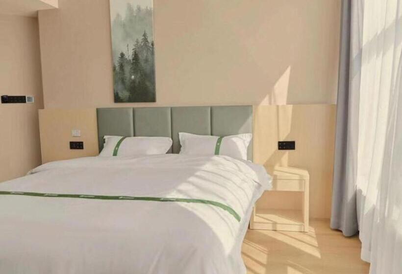 Hotel Green Tree Inn Kaifeng Weishi County People S Square