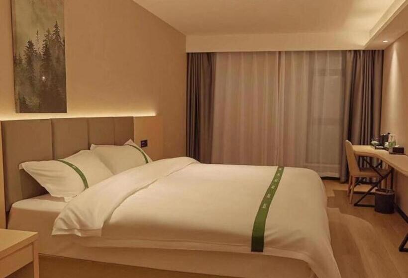 Hotel Green Tree Inn Kaifeng Weishi County People S Square