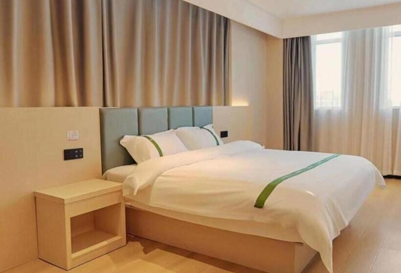 Hotel Green Tree Inn Kaifeng Weishi County People S Square