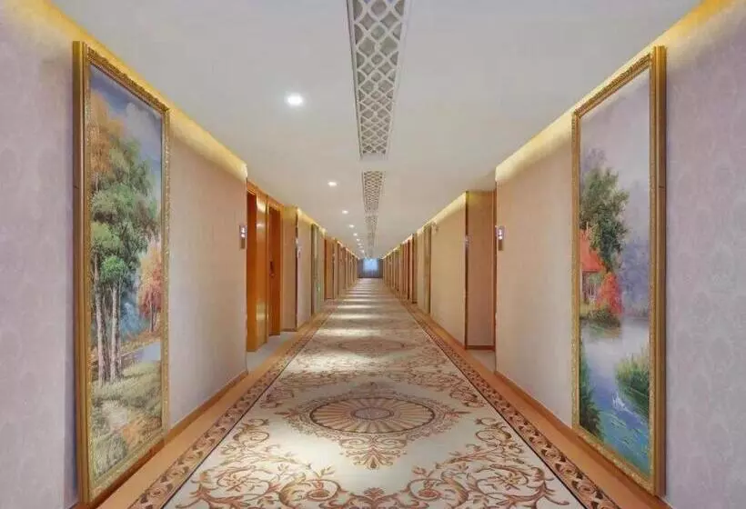Vienna Hotel Anhui Chizhou Changjiang South Road