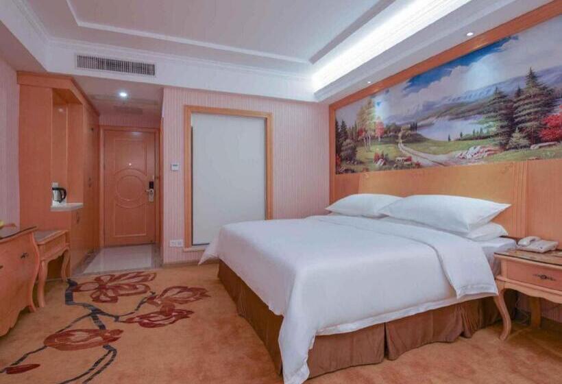 Vienna Hotel Guangdong Huiyang Qiuchang Yingbin Road