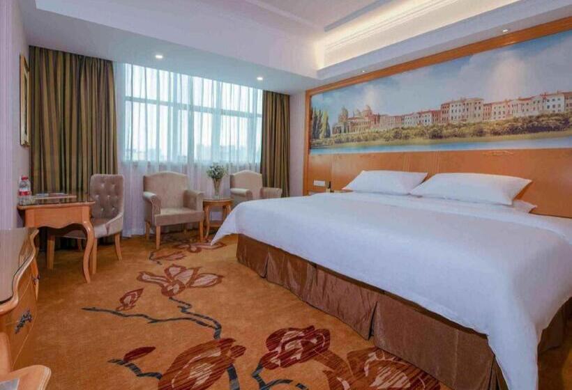 Vienna Hotel Guangdong Huiyang Qiuchang Yingbin Road