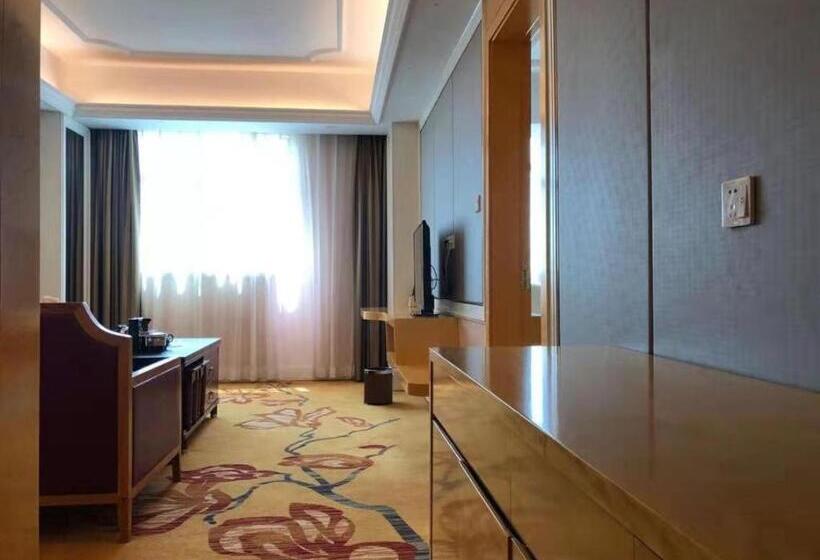 Vienna Hotel Guangdong Huiyang Qiuchang Yingbin Road