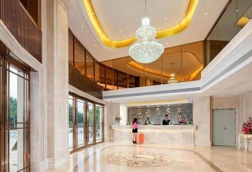 Vienna Hotel Guangxi Tiandong Times Plaza