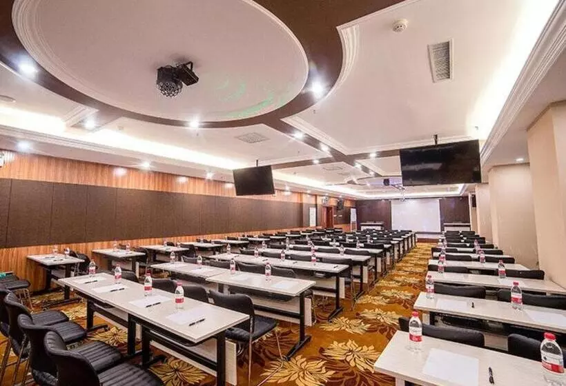 Vienna Hotel Hebei Qinhuangdao Hebei Street Taiyangcheng