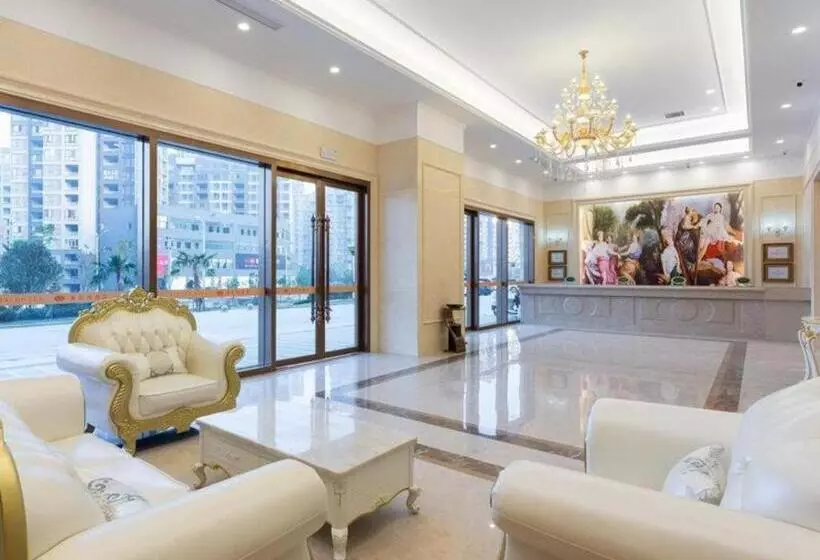 Vienna Hotel Jiangxi Chongren Bus Station