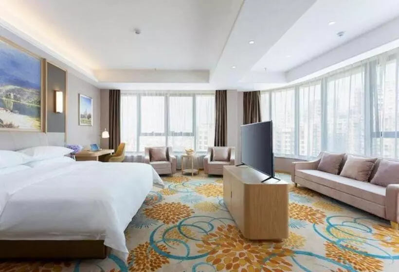 Vienna Hotel Jiangxi Chongren Bus Station