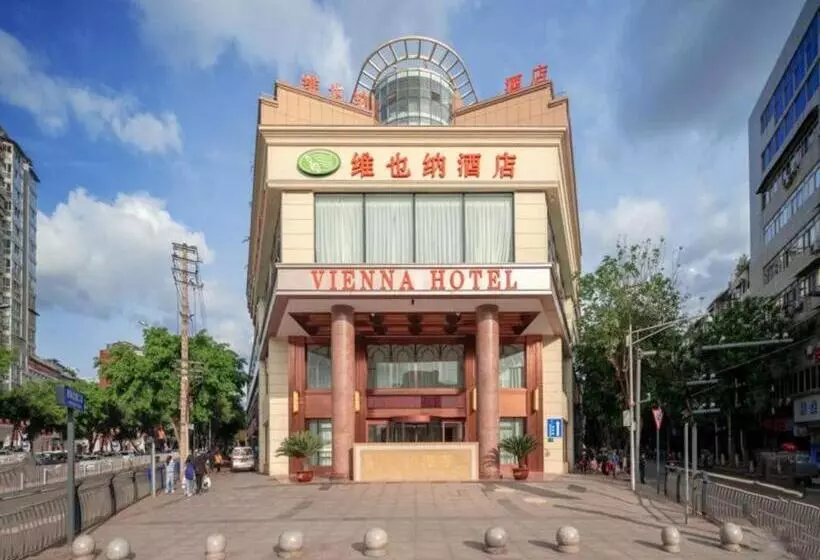 Vienna Hotel Sichuan Ziyang Haixia Mingren