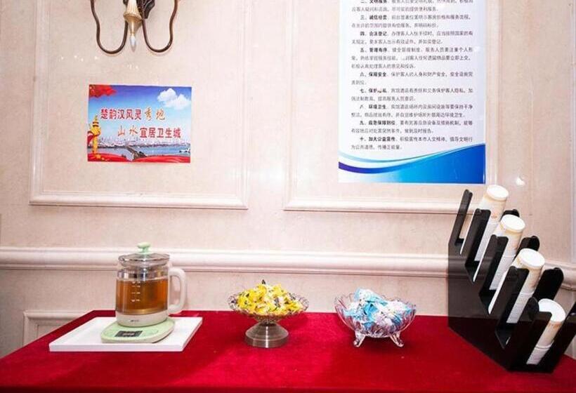 Vienna Hotel Xuzhou Junsheng Plaza Benteng Avenue Metro Station