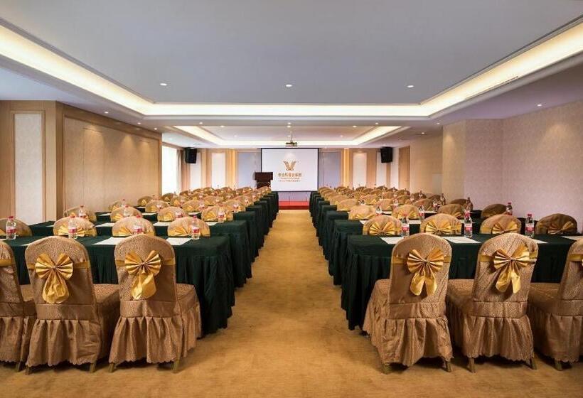 Vienna Hotel Zhengzhou East High Speed Railway Station