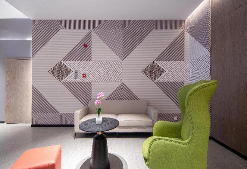 Borrman Hotel Wuzhou College Fumin Road